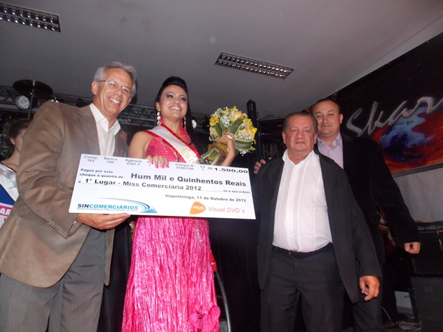Zequinha representou o presidente da Fecomerciários, na Miss Comerciária do Sincomerciários de Itapetininga e Região.